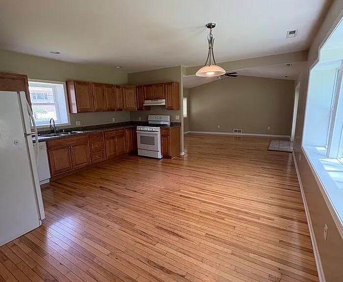 W3641 Park Dr — Photo 8