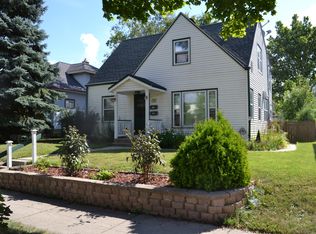 3800 S Brust Ave #3802, Milwaukee, WI 53207