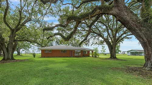 17639 Pelican Rd Photo 1