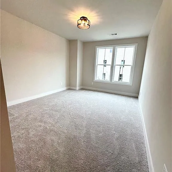 1237 Waldon Xing — Photo 19