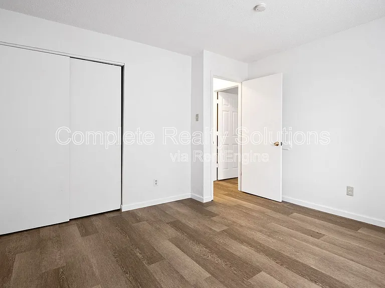 318 Mount Everest Dr #D — Photo 13