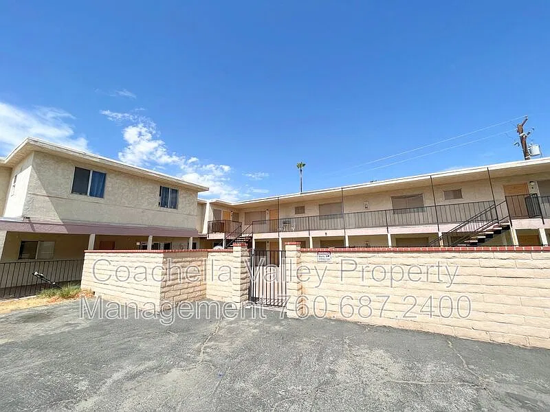 2 bed, 2.0 bath, $1,695 — Photo 2
