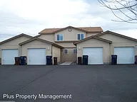516 Ne Negus Loop