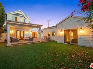 7881 Airlane Ave, Los Angeles, CA 90045