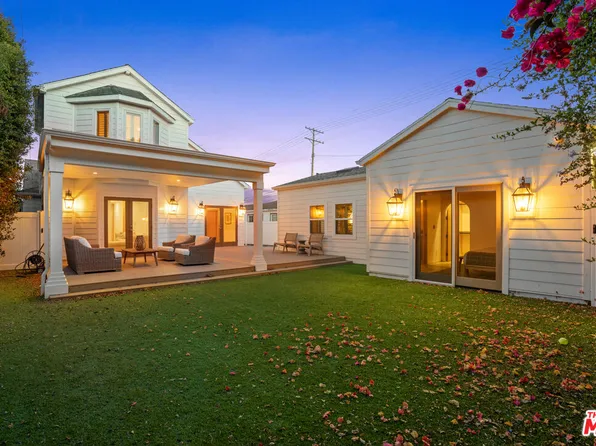 7881 Airlane Ave, Los Angeles, CA 90045