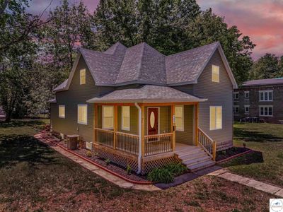 909 W 3rd St, Sedalia, MO, 65301