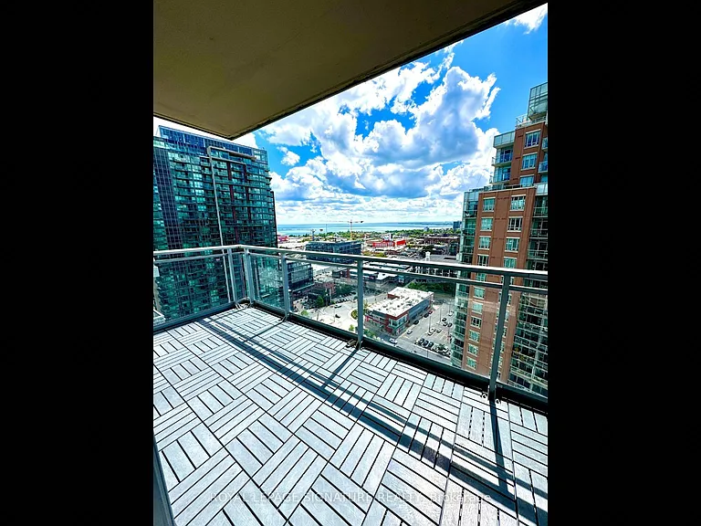 100 Western Battery Rd #LPH06 — Photo 11