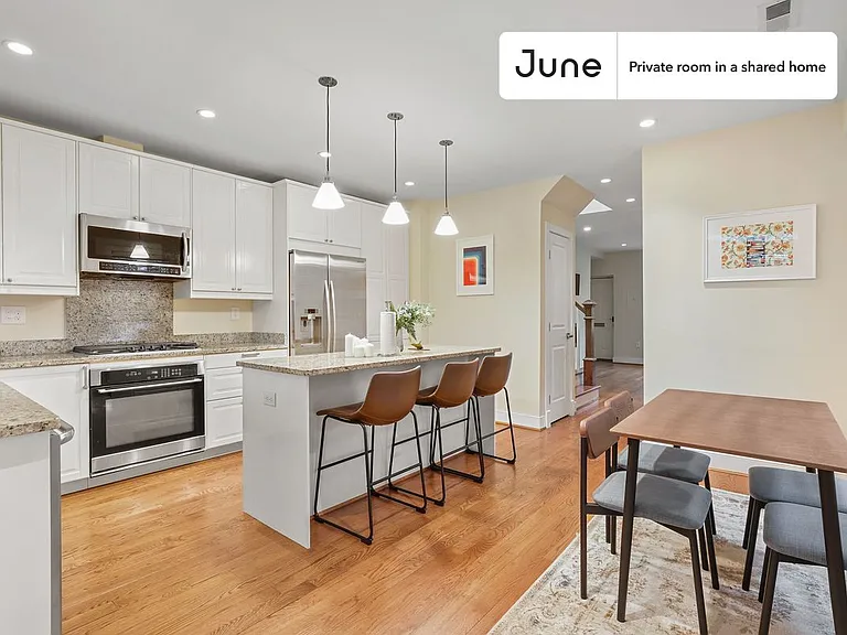 1845 Burke St SE #A — Photo 7