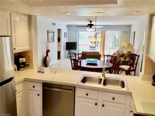 5695 Rattlesnake Hammock DR #B105, NAPLES, FL 34113