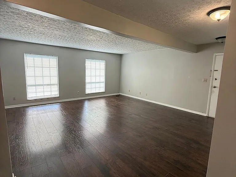 4400 Kanawha Tpke — Photo 25