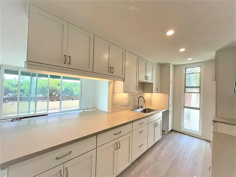 6455 La Jolla Blvd #238 — Photo 15