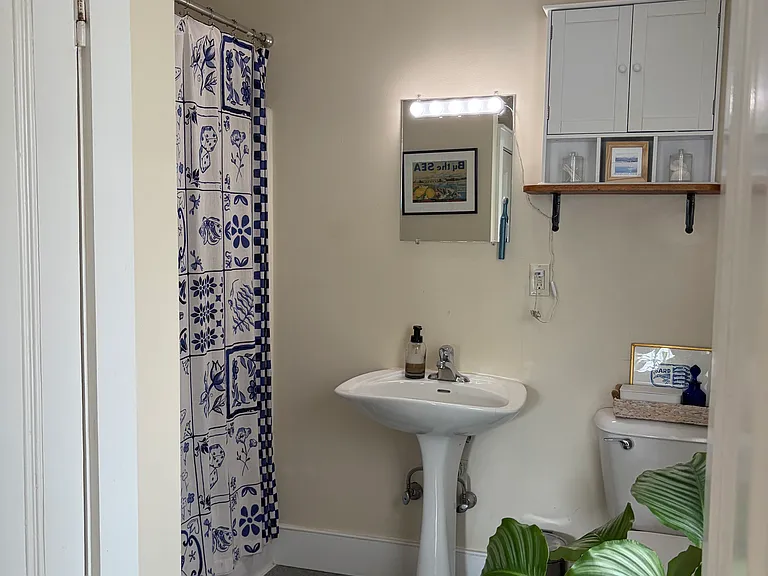 57 N Union St — Photo 4