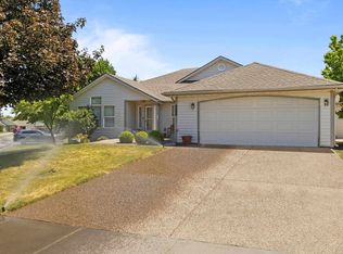 3225 S Huntington St, Kennewick, WA 99337