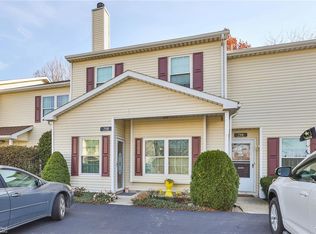 708 Briarwood Dr, Bethlehem, PA 18020