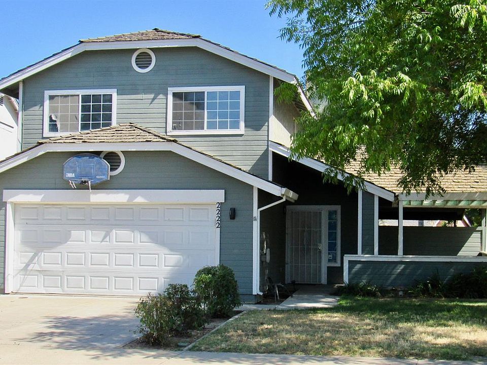 2nd image of 2222 Royal Wood Ln