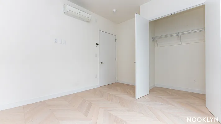 Rented by Nooklyn NYC LLC | media 8