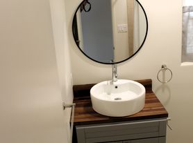 Studio, 1.0 bath, 300 sqft, $2,200, 3