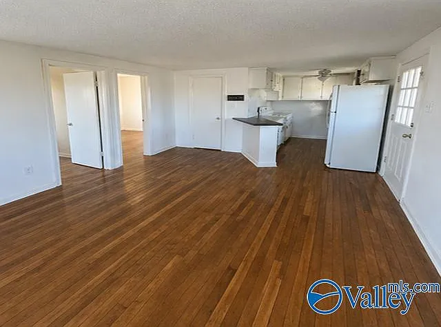 120 Brockway Ave — Photo 4