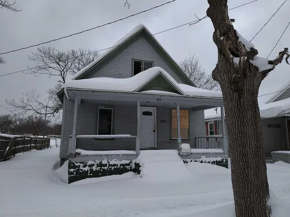 897 Turner Ave, Muskegon, MI 49442