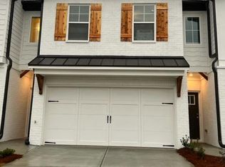 102 Cannon Trace Dr, Winder, GA 30680