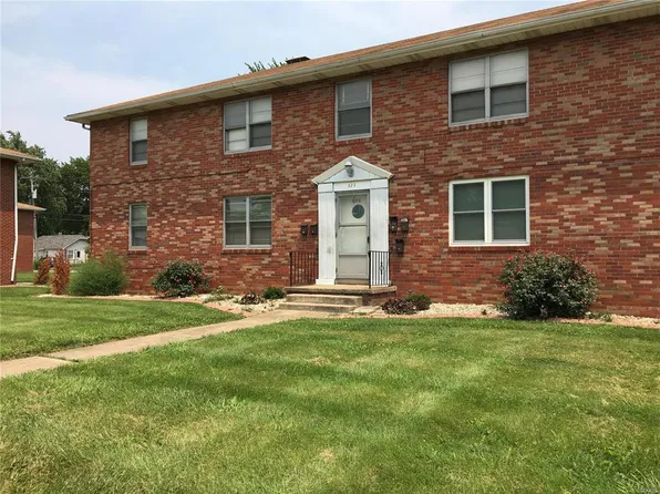 523 S Central Ave #4, Roxana, IL 62084