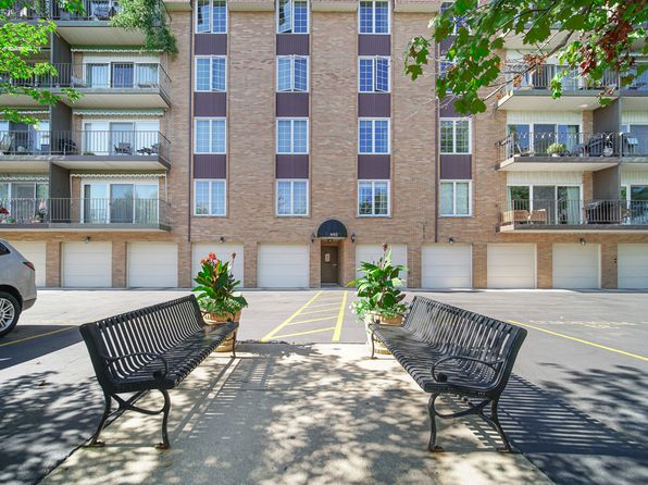 445 N Park Blvd APT 3F, Glen Ellyn, IL 60137
