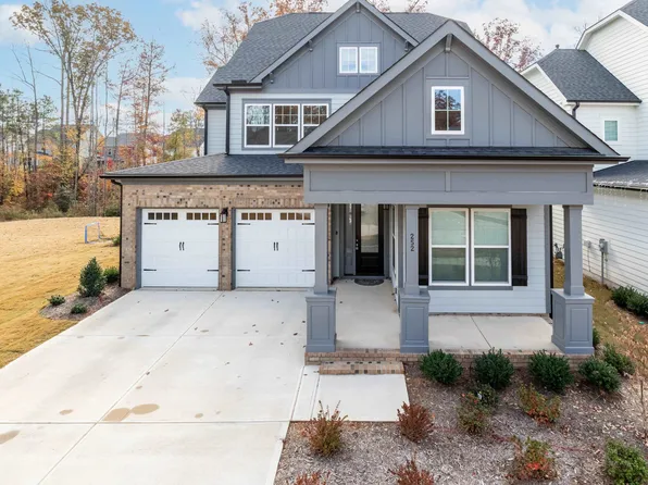 252 Emory Bluffs Dr, Holly Springs, NC 27540