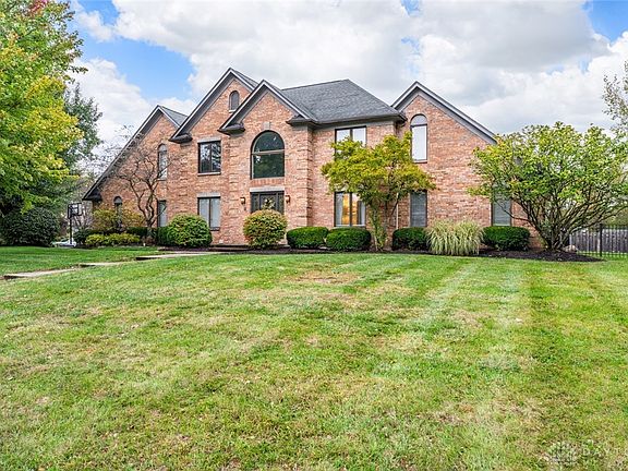 2nd image of 2411 Hickory Bark Dr