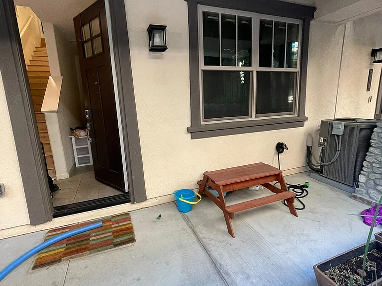 560 Boulder Cir — Photo 4