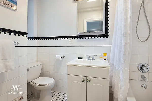 Sold by Warburg | media 25