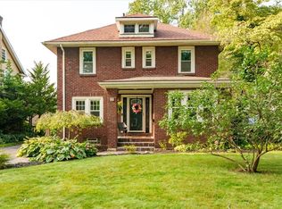 88 Thornton Rd, Rochester, NY 14617