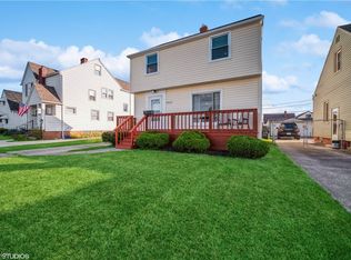 6111 Snow Rd, Parma, OH 44129