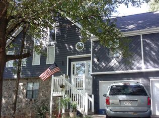 595 Elvina Ct, Dacula, GA 30019