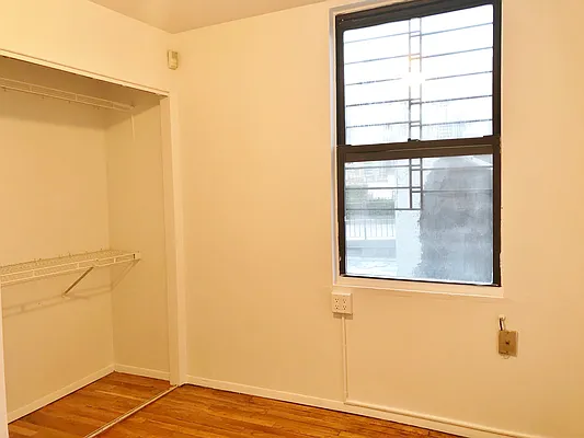 Rented by Best Apartments North Inc | media 25