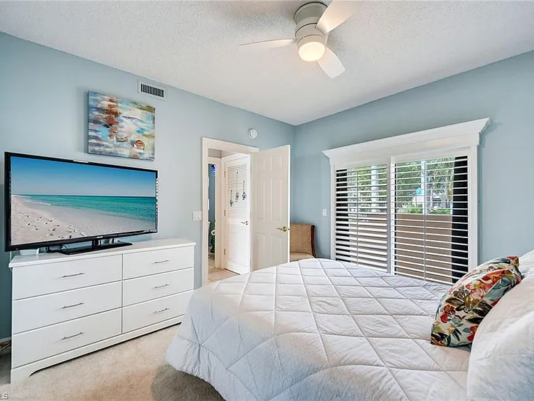 4530 Gulf Shore Blvd N #2-122 — Photo 39