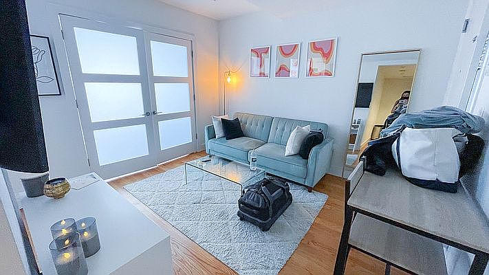 1st image of 169 Graham Ave #605