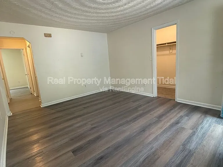 6255 Alexander St #16 — Photo 6