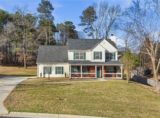 3180 Victoria Ridge Ct, Loganville, GA 30052