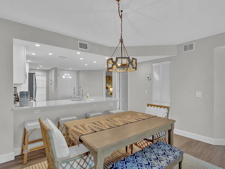 2700 Ocean Dr #307 — Photo 6
