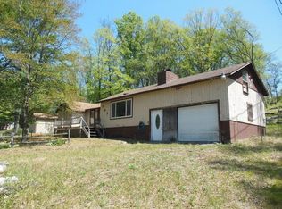 103 Beverly Dr, Harrison, MI 48625