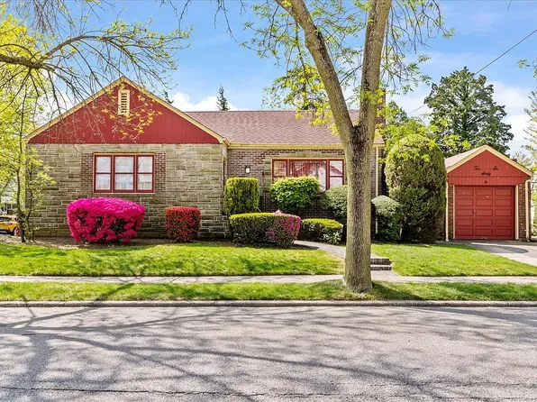 246-60 86th Ave, Jamaica, NY 11426