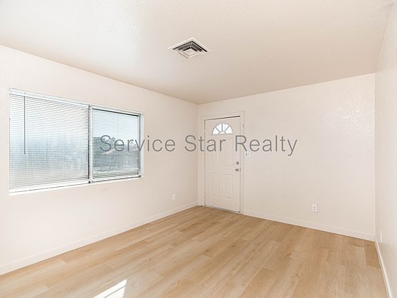 3rd image of 2226 E Pueblo Ave APT 4