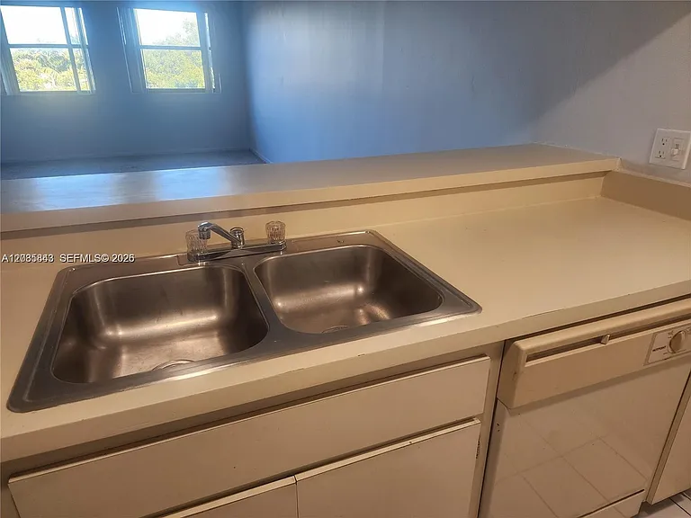 8100 Geneva Ct #341 — Photo 13