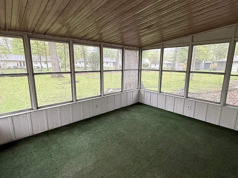 2316 Lima Ln — Photo 14