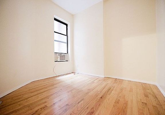 4th image of 371 Broome St APT 19