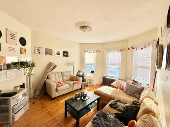 53 Hillside St #3A, Roxbury Crossing, MA 02120