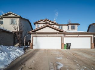 3716 160a Ave NW, Edmonton, AB