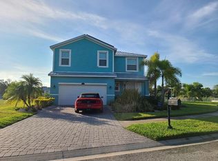 409 Bahama Grande Blvd, Apollo Beach, FL 33572
