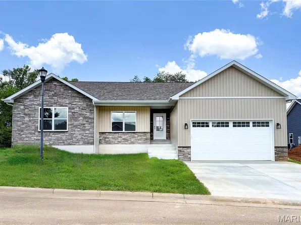 201 Ariel Ct, Desloge, MO 63601
