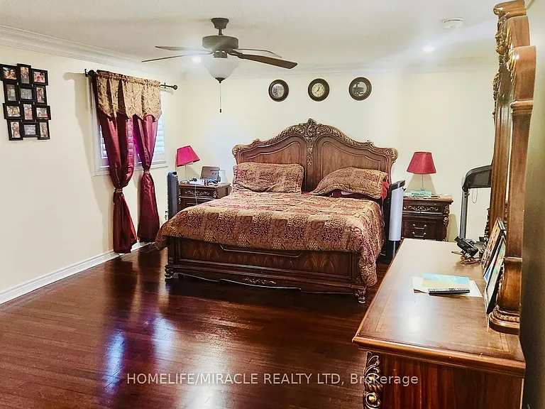 3076 Bayberry Dr — Photo 13